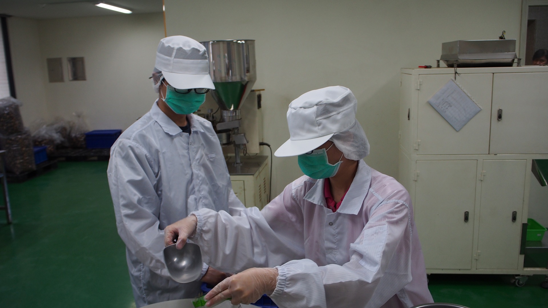 food-factories-905513_1920